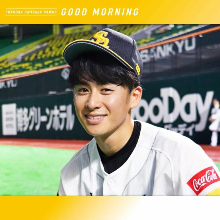 Fukuoka-SoftBank-Hawks: #おはようございます #板東湧梧#sbhawks #softbankhawks#ホークス#鷹く!…
