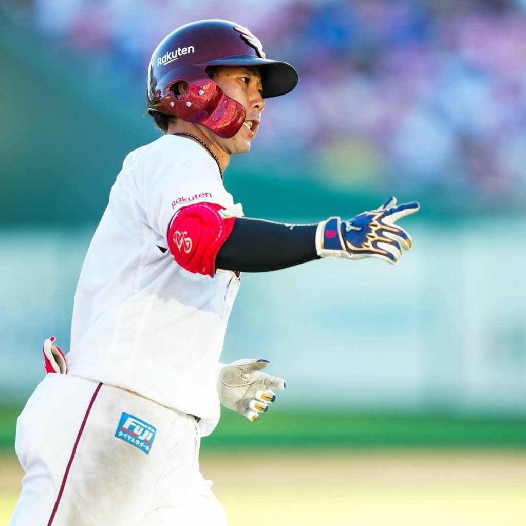 Tohoku-Rakuten-Golden-Eagles: E 4-5 H 2回に3点を先制するも中盤に逆転され連勝ならず。 2点差の9回に鈴木大地選手が9号ソロ 2回の先制劇は山﨑剛選手のタイムリーヒットと 小深田選…