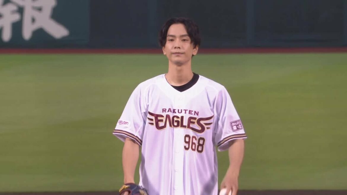 Pacific-League: 【プロでも攻略困難!?】黒羽麻璃央さん、えげつない球を投げる