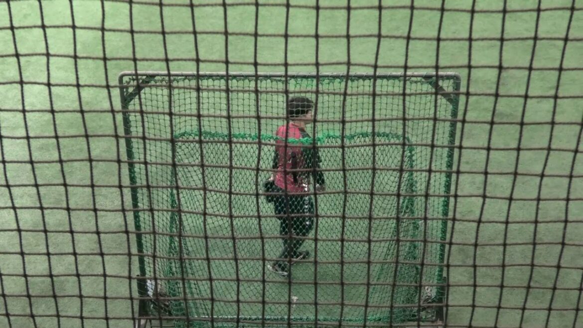 読売ジャイアンツ巨人軍 髙田萌生選手の自主トレ(キャッチボール)