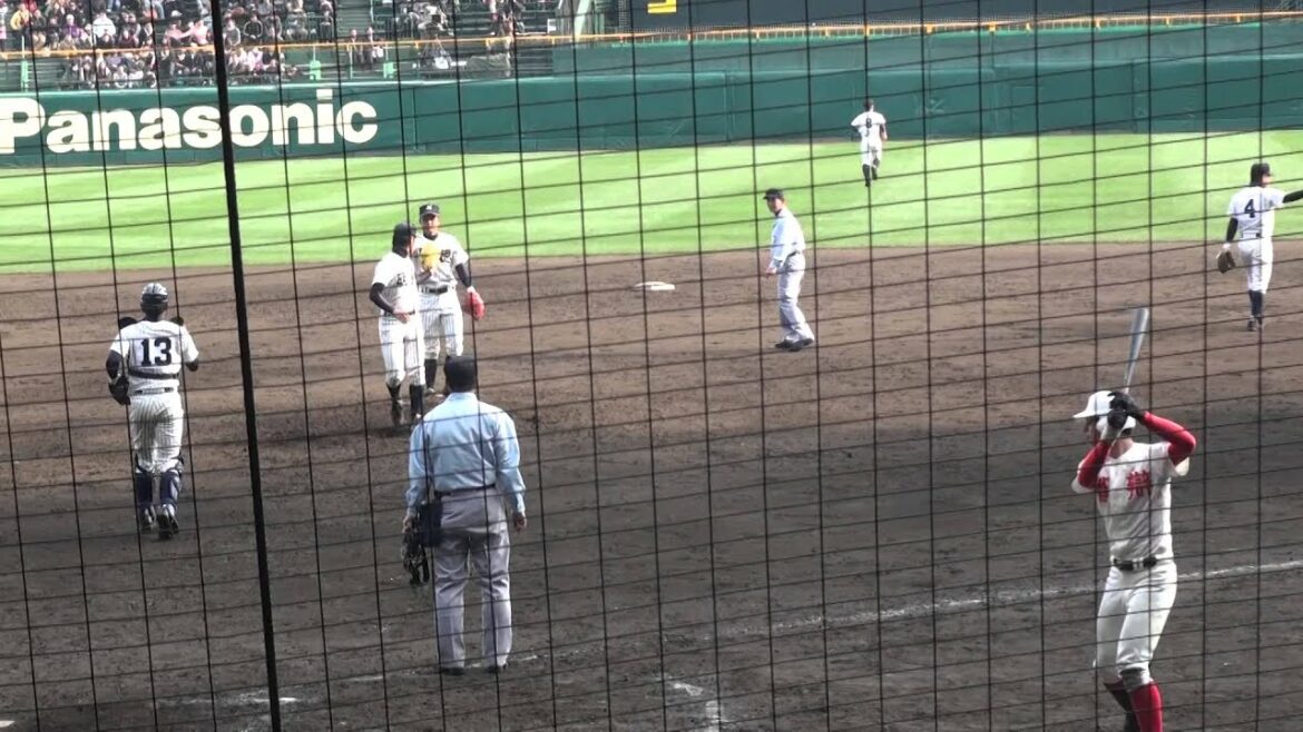 明徳義塾高 岸 潤一郎 投手 バント処理トリックプレー?【高校野球】