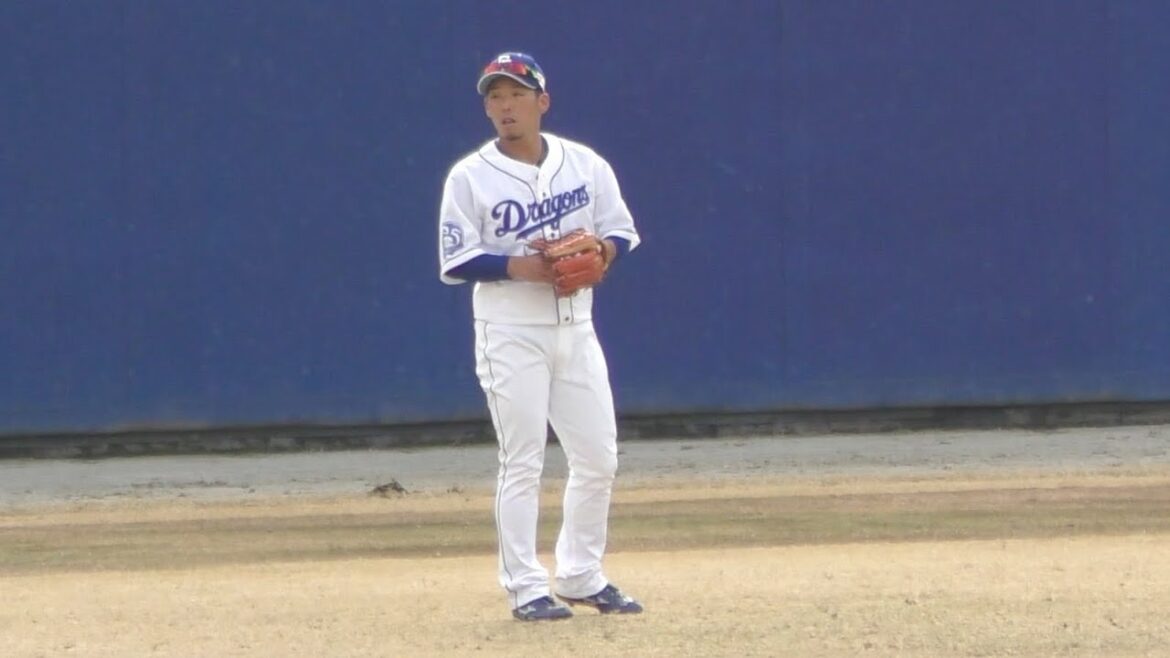 顎髭を伸ばしている井領雅貴【中日ドラゴンズ 2021年 プロ野球 オープン戦】