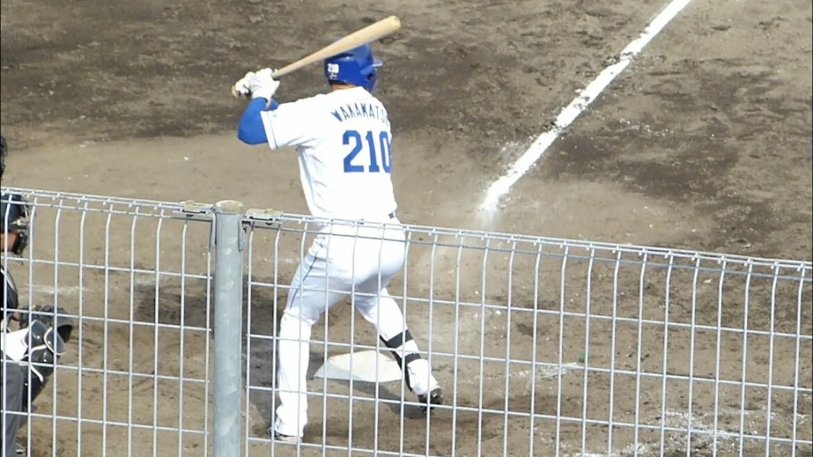 ルーク・ワカマツ内野安打【2022年4月19日 中日ドラゴンズ対ソフトバンク プロ野球 2軍ファーム戦 ウエスタンリーグ ナゴヤ球場】