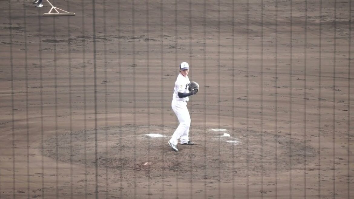 2022/11/12(土) 投球練習(8回表) 長谷川宙輝(東京ヤクルトスワローズ)