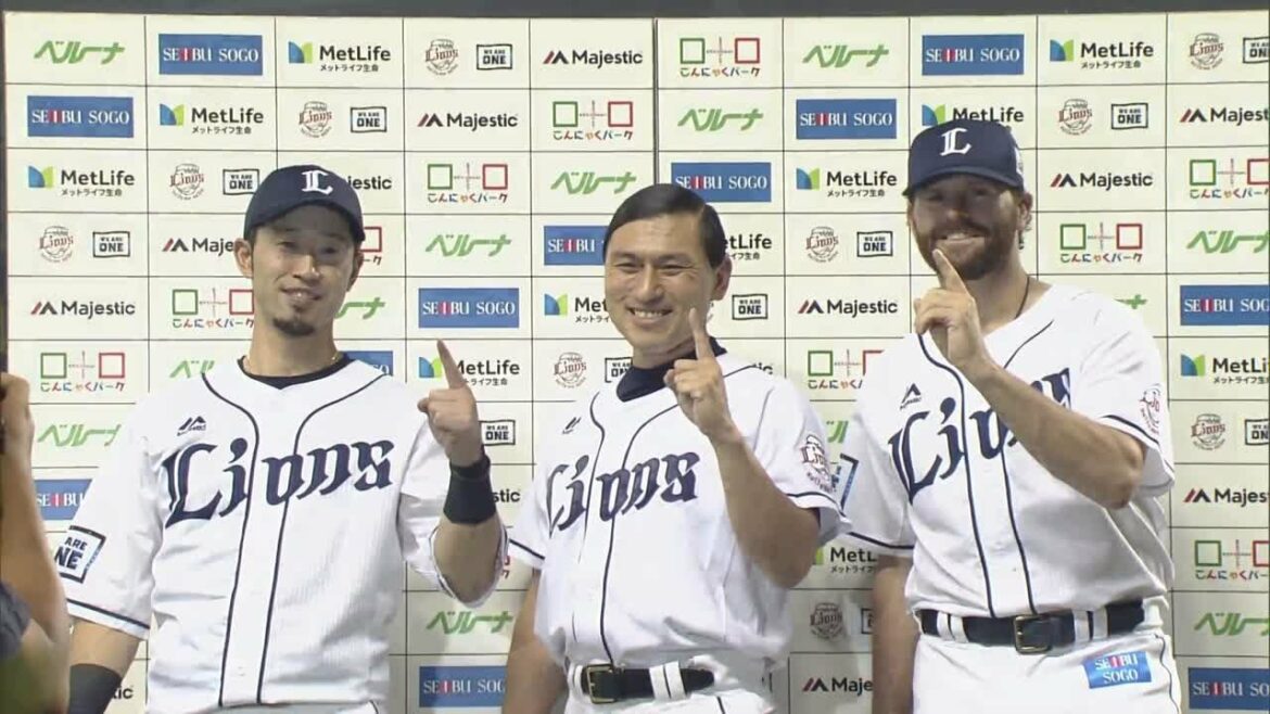 2019年9月18日 埼玉西武・ニール投手・外崎修汰選手ヒーローインタビュー