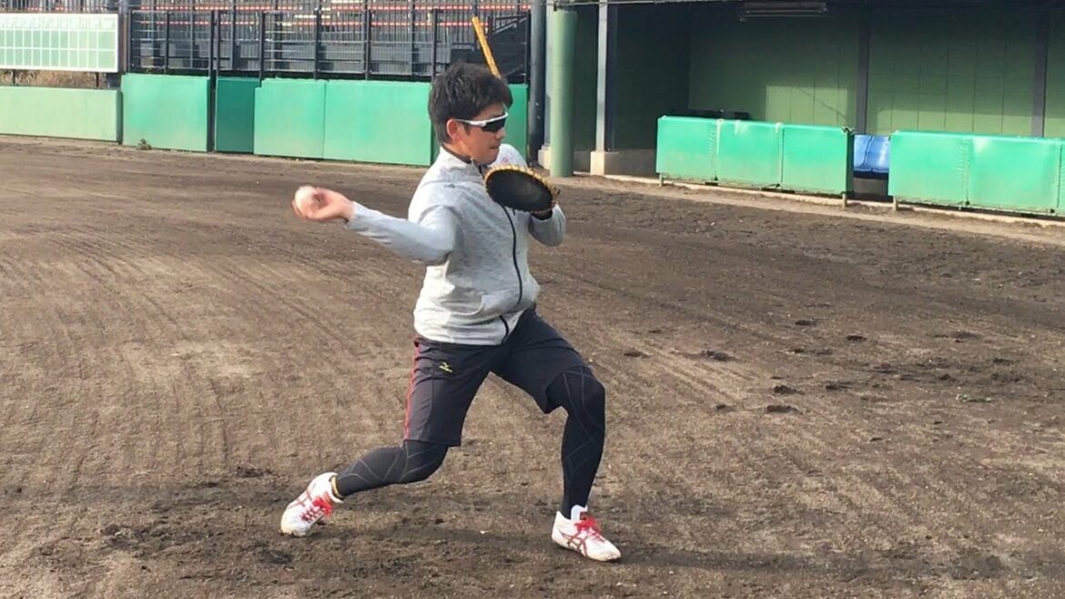 楽天・藤田一也の公開自主トレ