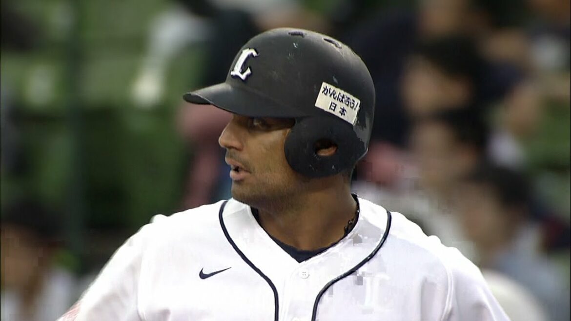 【プロ野球パ】打線の起爆剤!埼玉西武・メヒア、来日初4安打の猛打賞 2014/05/24 L-S