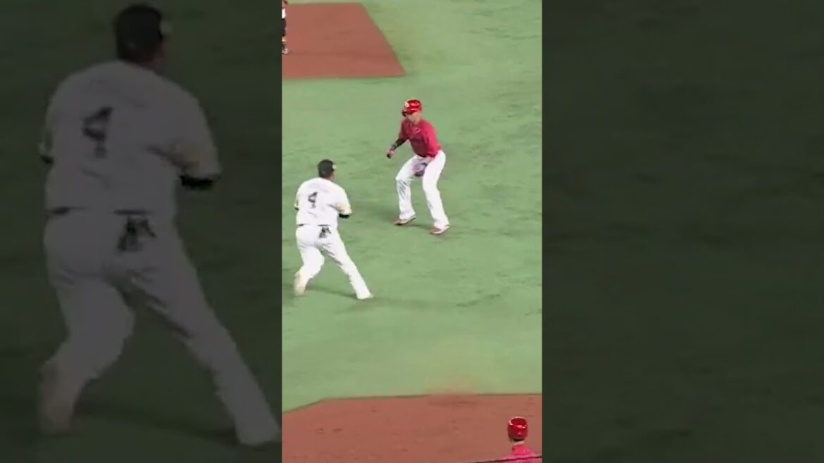 Pacific-League: ギュッと「抱殺」#shorts