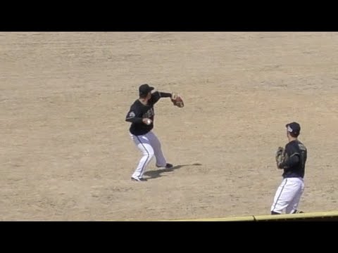 オリックス佐野如一 センターから三塁送球 その2【2022年 プロ野球オープン戦】