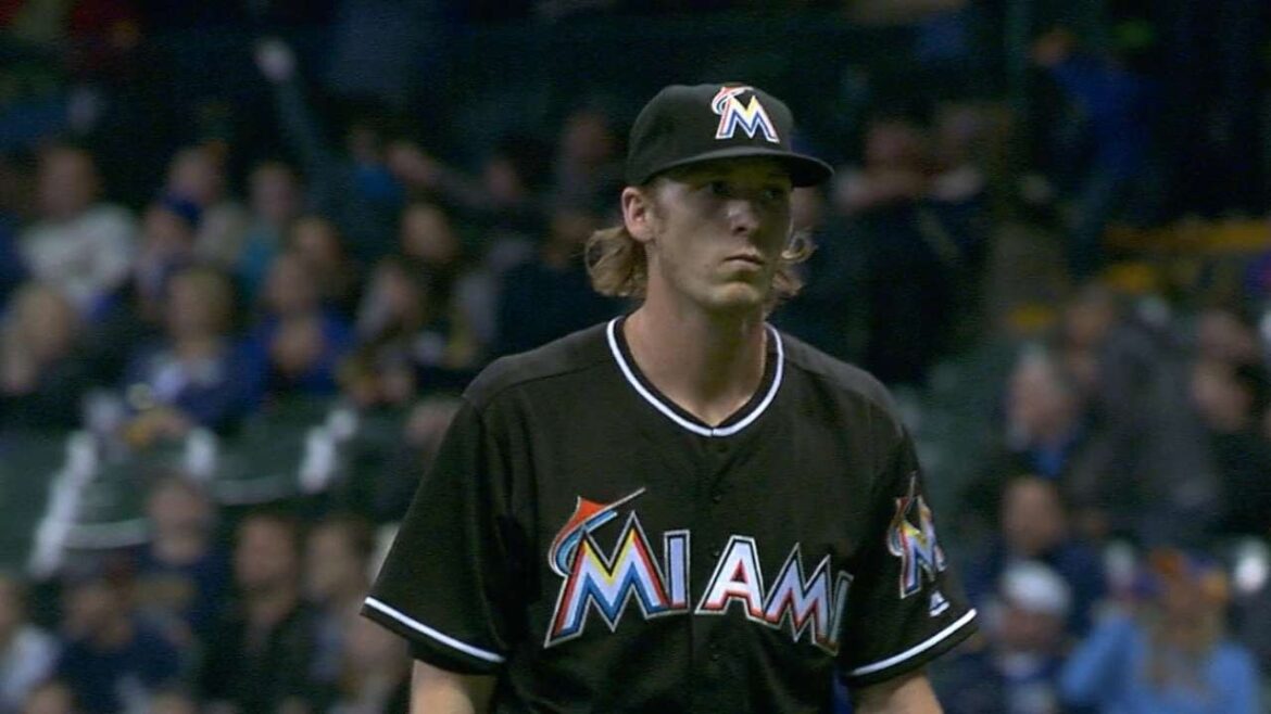 MIA@MIL: Conley pitches 7 2/3 no-hit innings