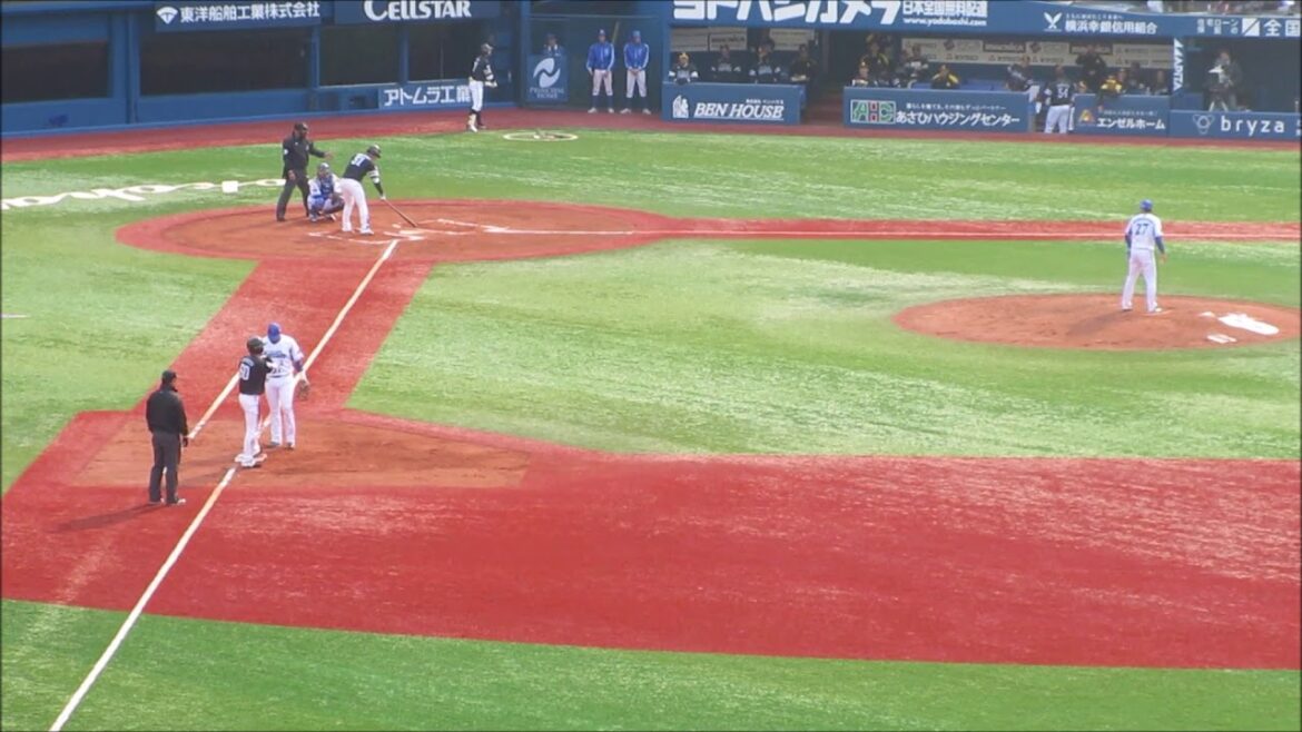 走るために送られた代走釜元豪のリードが露骨!走る気マンマンで二盗!