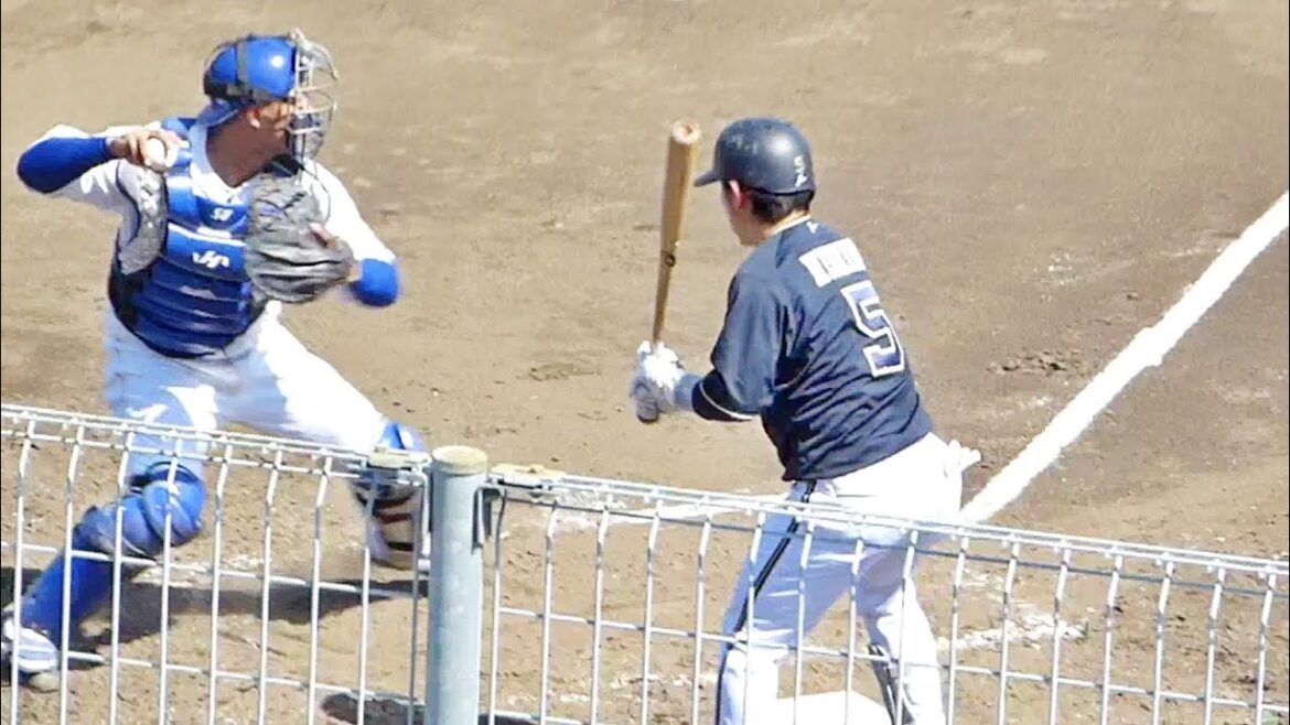 中日ドラゴンズ石橋康太の二塁送球で盗塁阻止【2022年プロ野球 2軍ファーム戦ウエスタンリーグ ナゴヤ球場】