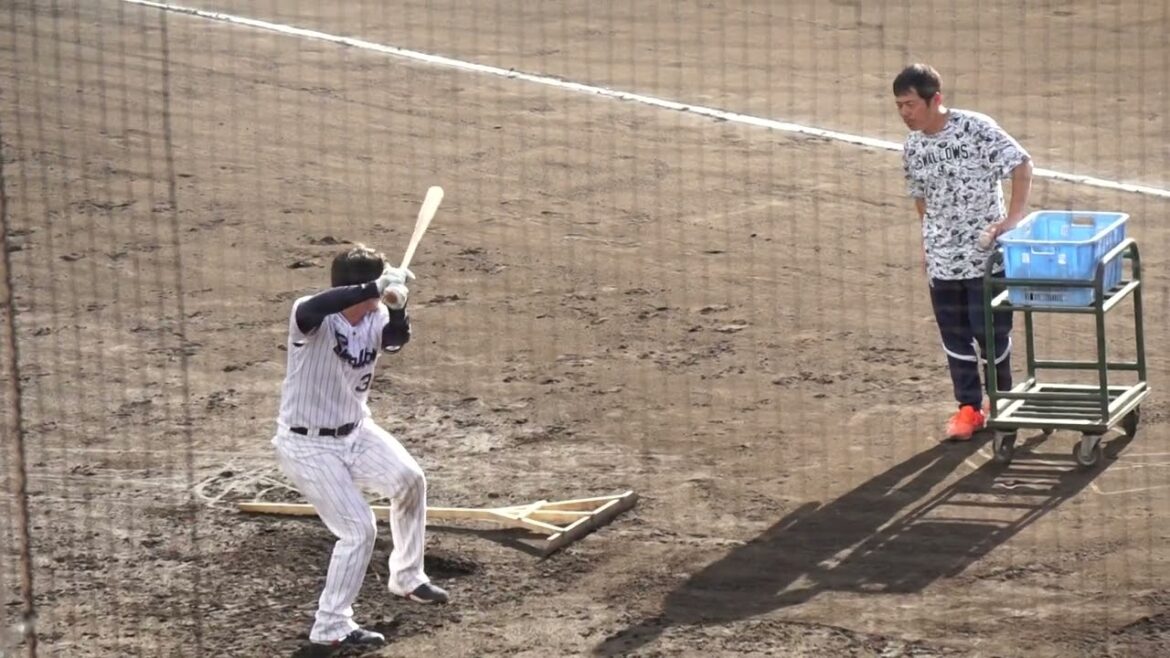 2023/2/12(日) トスバッティング 松本直樹(東京ヤクルトスワローズ)