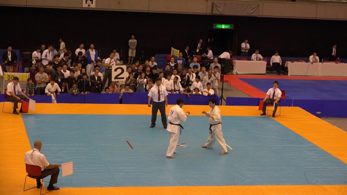 98-99. 小林 龍太 vs. 中山 翔太