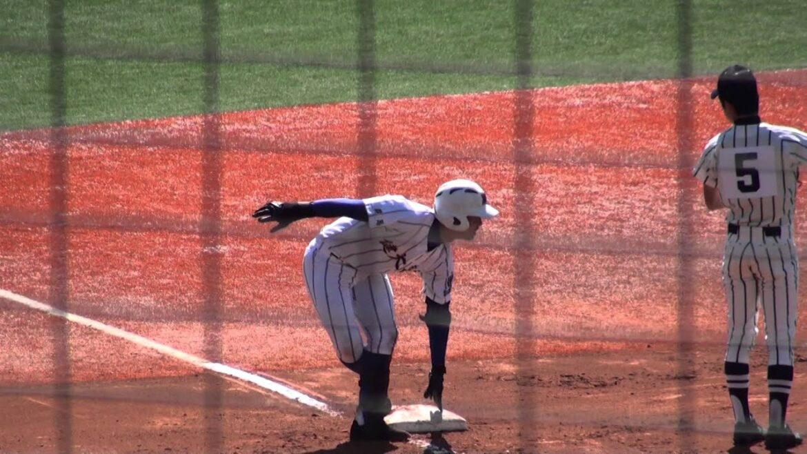 健大高崎高 柘植 世那 選手 右中間タイムリースリーベースヒット