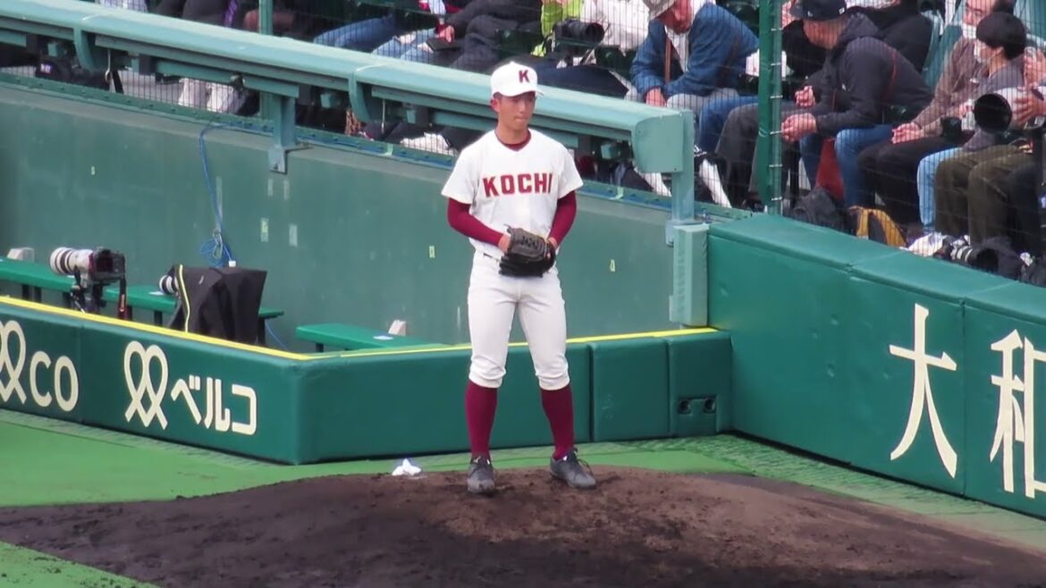 高知高校 辻井翔大投手 【ブルペン投球練習】 第95回記念選抜高校野球大会 1回戦 北陸 対 高知 阪神甲子園球場 2023.3.18