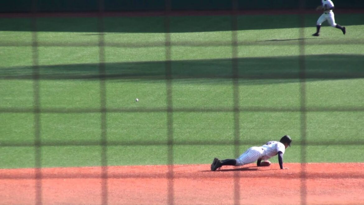 敦賀気比高 平沼 翔太 選手 センター前ヒット