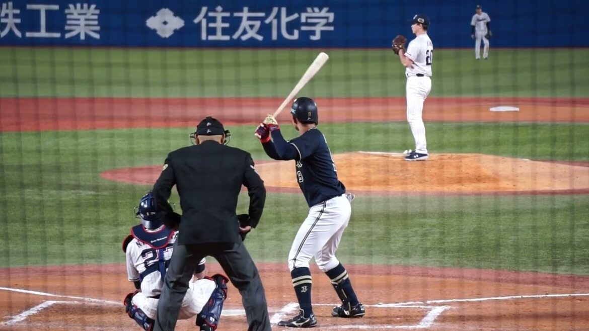 2022/10/29(土) 木澤尚文 センター前ヒット 中継ぎ登板(7回表) vs 野口智哉(オリックス・バファローズ)