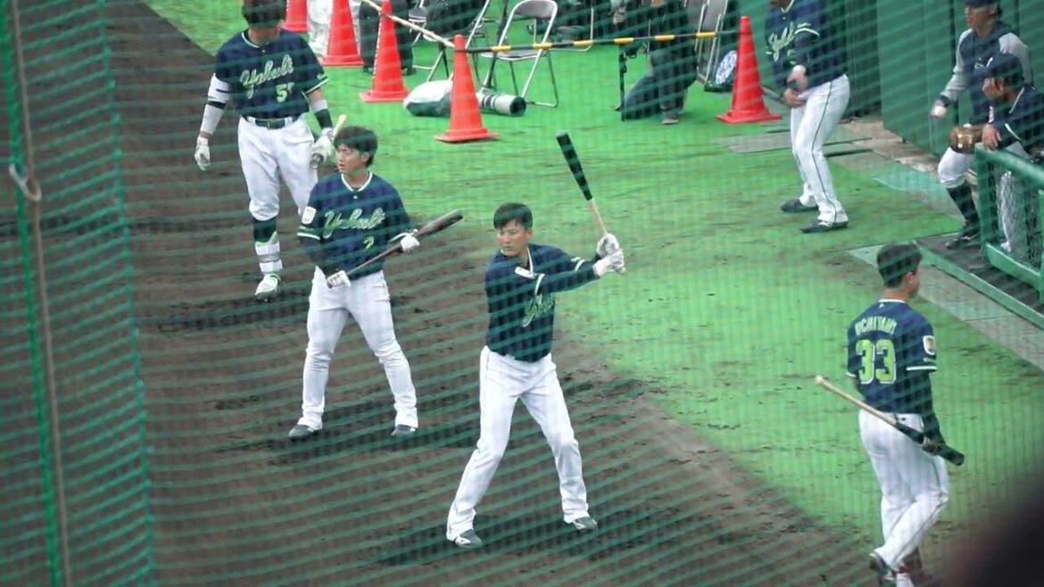 2023/2/15(水) 素振り 元山飛優、長岡秀樹、内山壮真、村上宗隆(東京ヤクルトスワローズ)