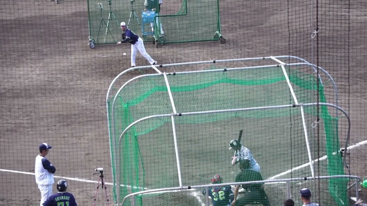 【岩田幸宏 デッドボール(骨折シーン)】2023/2/18(土) ライブBP D.ピーターズ vs 岩田幸宏(東京ヤクルトスワローズ)