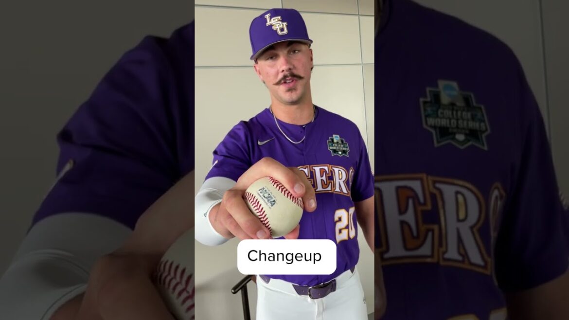 Paul Skenes shows his pitch grips ⚾️#shorts