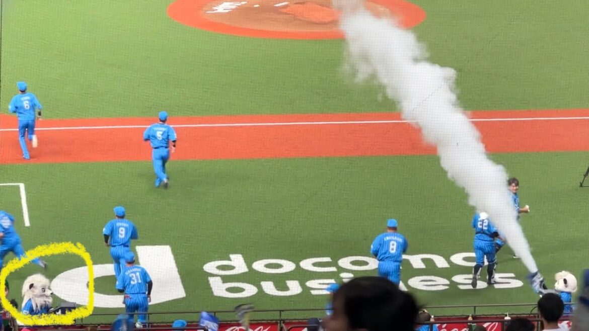 ❶レオまさかのスモーク失敗❷礼儀正しい少年野球選手の始球式試合開始ライオンズスタメン選手登場【西武vs日本ハム】2023/8/27