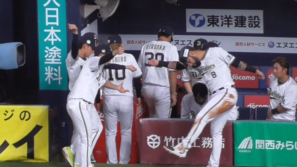 【3点で良い】紅林弘太郎の先制2点タイムリーヒット、四球4つで押し出し追加点