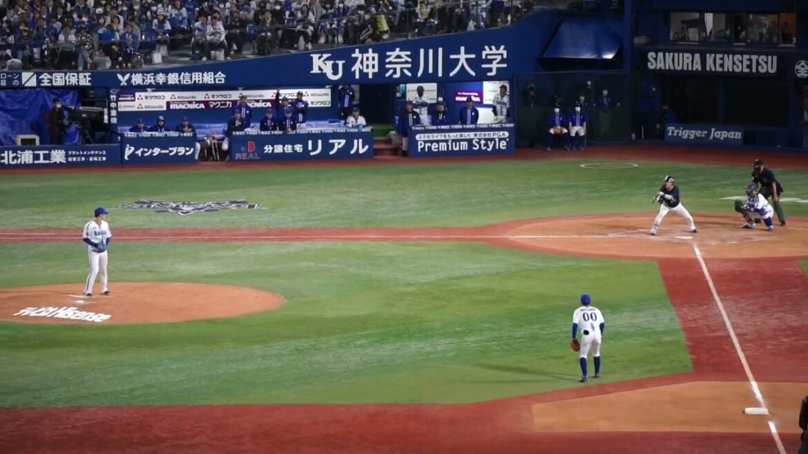 【武岡龍世 絶妙なバントを決める】2023/4/27(木) 武岡龍世 サード犠牲バント 打席(8回表) vs 入江大生(横浜DeNAベイスターズ)