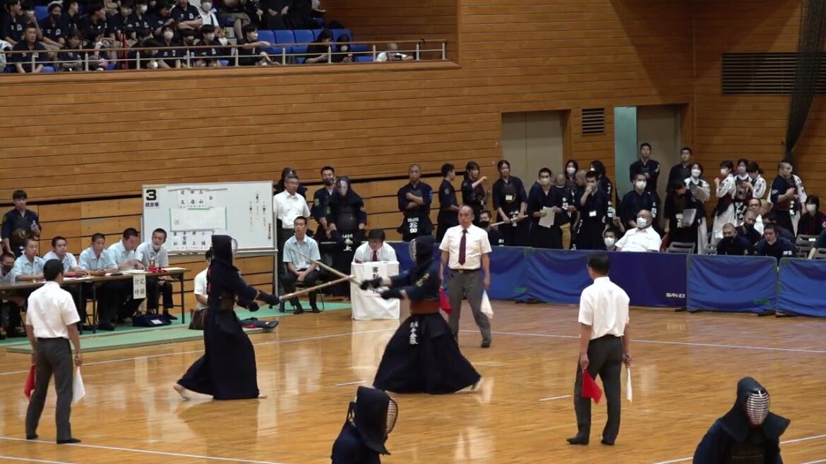 【男子個人戦1回戦】兒玉大夢(鵬翔)×手登根煌青(興南)第70回全九州高等学校剣道競技大会【令和5年・2023年6月30日~7月2日】熊本県・山鹿市総合体育館