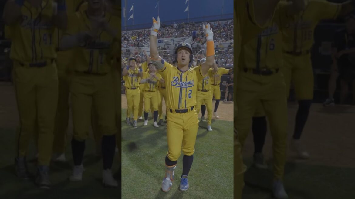 “What Does the Fox Say” Kenshi Sugiya | Savannah Bananas #shorts #サバンナバナナズ #バナナボール 野球 #バナナボール