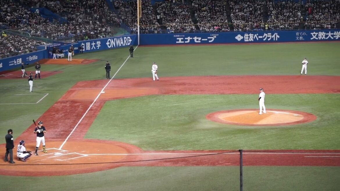 2022/10/30(日) 石山泰稚 見逃し三振 中継ぎ登板(8回表) vs 杉本裕太郎(オリックス・バファローズ)