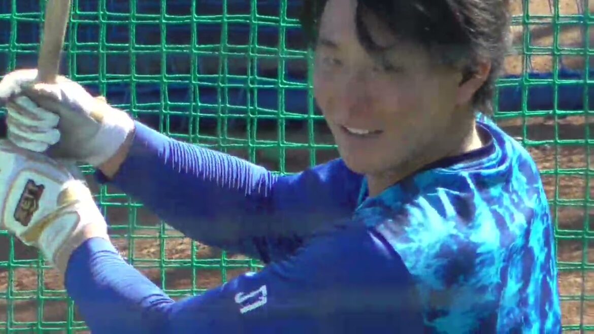 2022年11月 横浜DeNA 秋季トレーニング・本期間練習 東妻選手の打撃練習風景