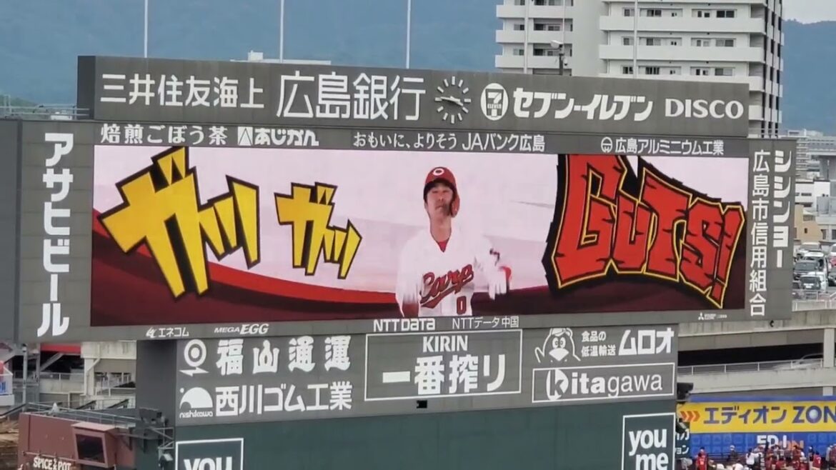 20220424　代打･ 上本崇司 登場曲【｢MIRROR MIRROR｣／平井大】　7回ｳﾗ　広島東洋ｶｰﾌﾟ@MAZDA Zoom-Zoom ｽﾀｼﾞｱﾑ広島･ﾋﾞｼﾞﾀｰﾊﾟﾌｫｰﾏﾝｽ