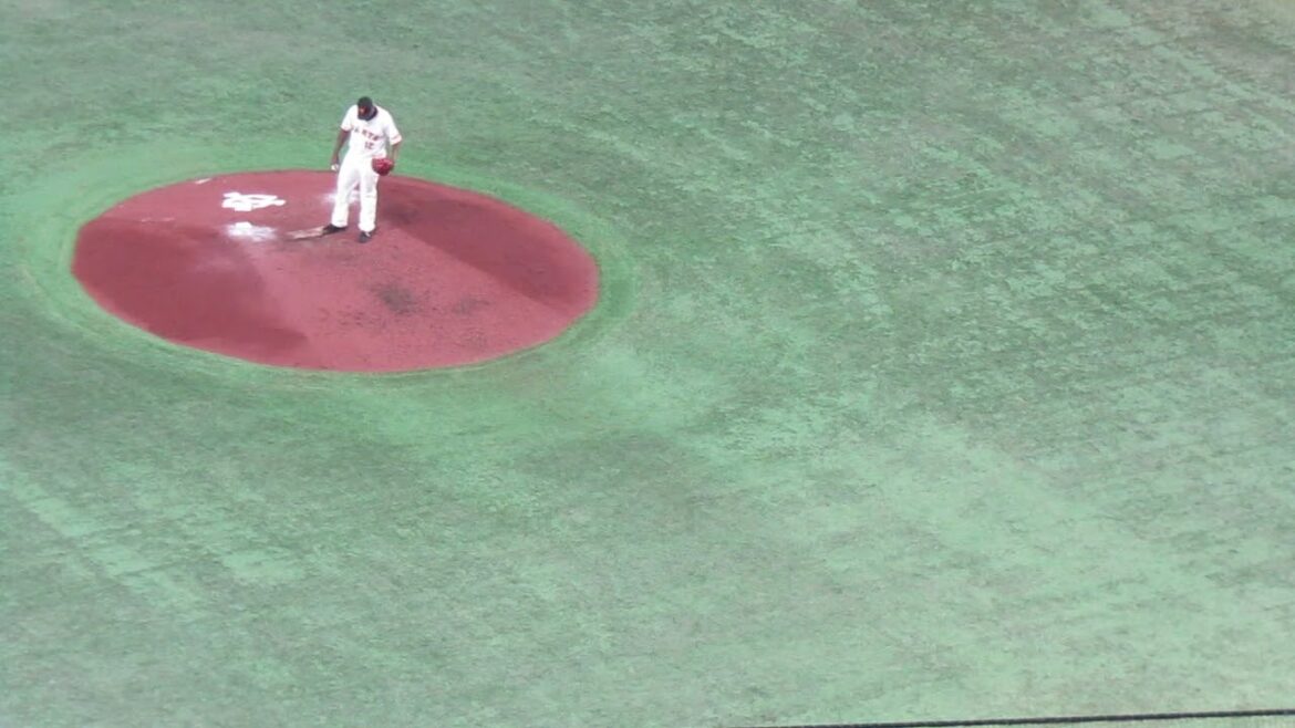 野球選手フォーム集999巨人 デラロサの投球フォーム [読売ジャイアンツ 対 オリックスバファローズ 2022年5月24日]