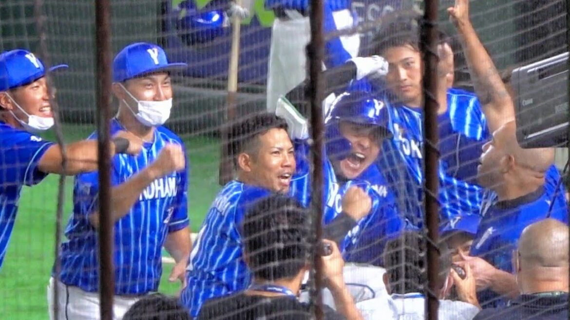 史上最多人数のデスターシャ！佐野恵太・決勝ホームラン後から 第18号  2022/09/06 横浜DeNAベイスターズ