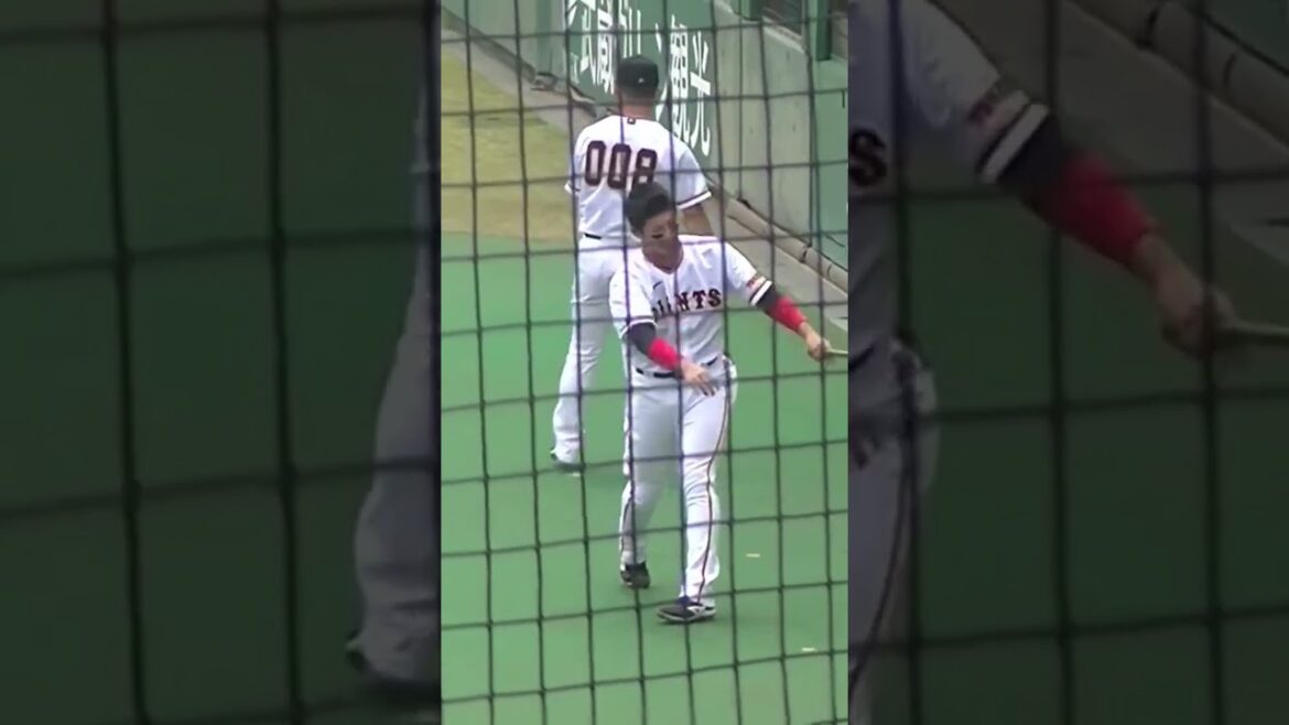 増田陸 １軍昇格目指しベンチ前で必死に素振り〜2023年6月27日 巨人３軍 対 トヨタ自動車