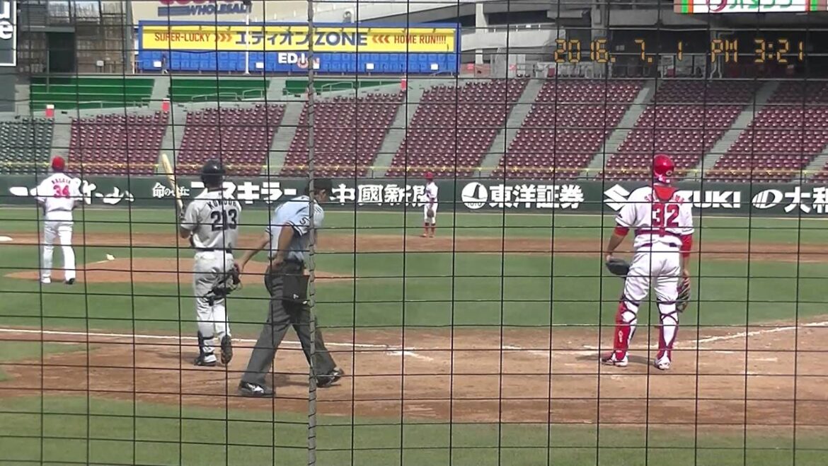 2016_7/01.マツダスタジアム、１０表、由宇カープ（投手:中田廉）対ドラゴンズ