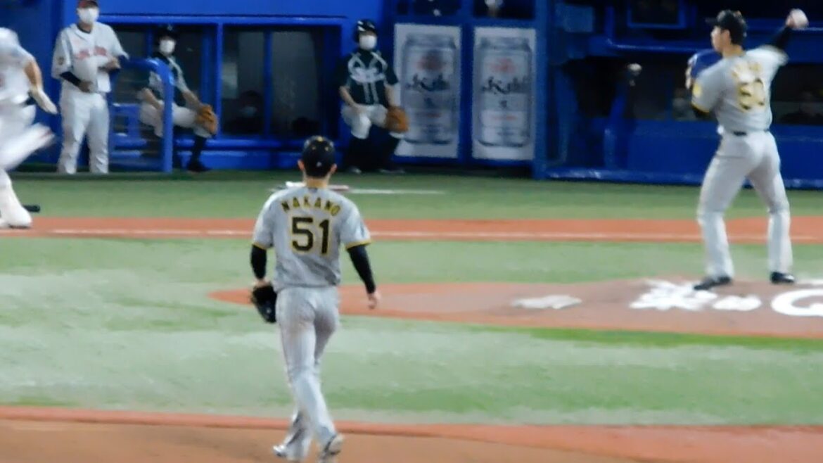 「なんやこれ！」青柳のワンバン送球にびっくりするヤクルトファン