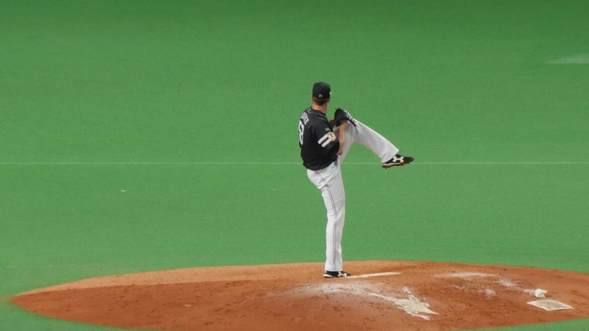 福岡ソフトバンクホークス デニス・サファテ 投球フォーム