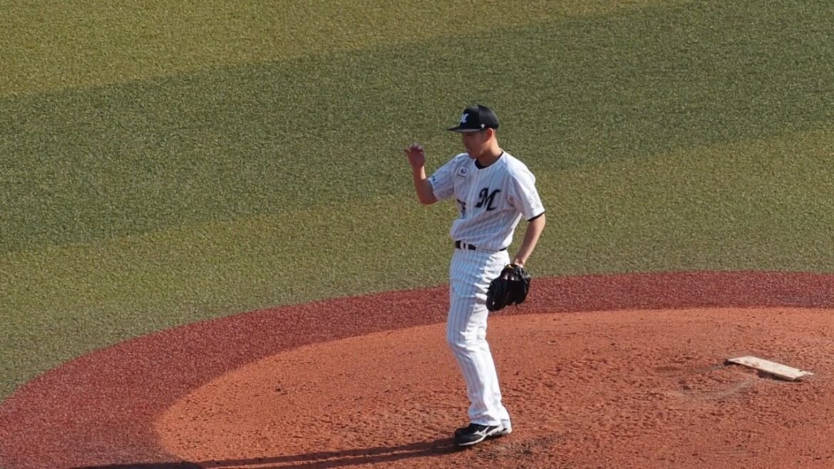 2022.03.12 千葉ロッテ-埼玉西武(ZOZOマリン) 西野勇士 投球シーン