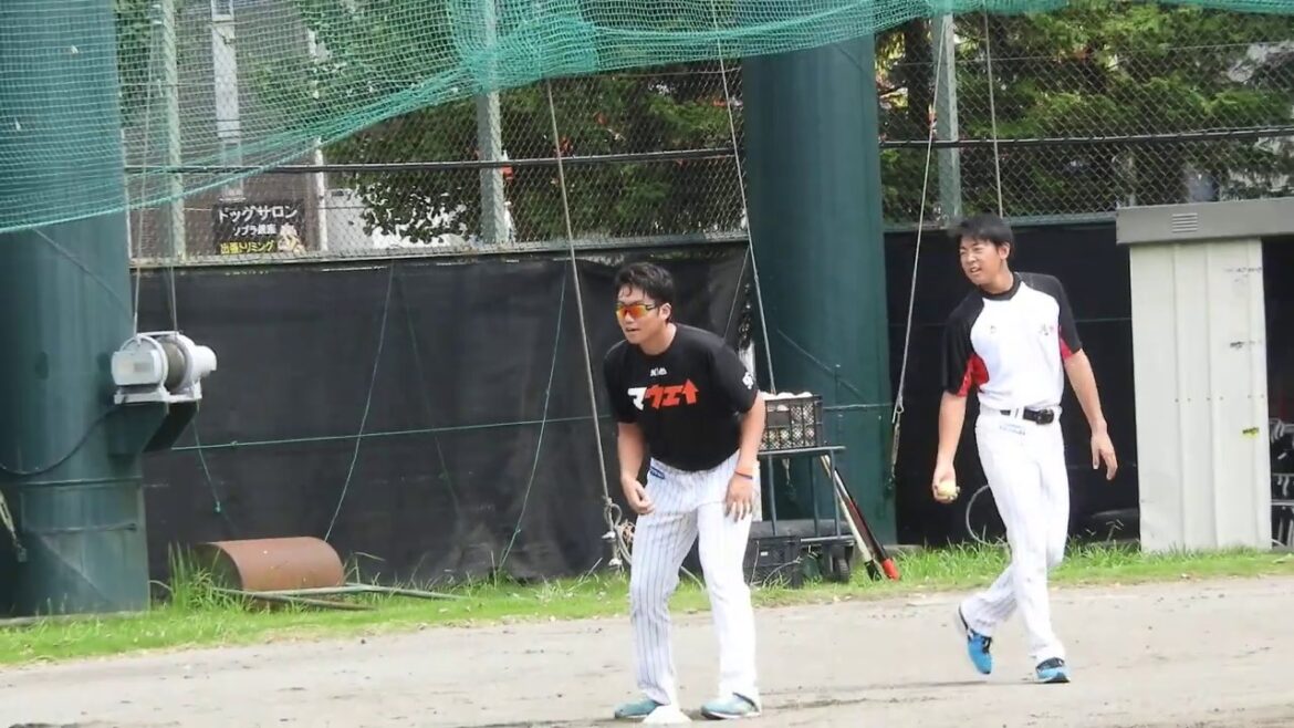 19.9.11　古谷（投げる）-原（受ける）テニスボールトレーニング　ロッテ浦和