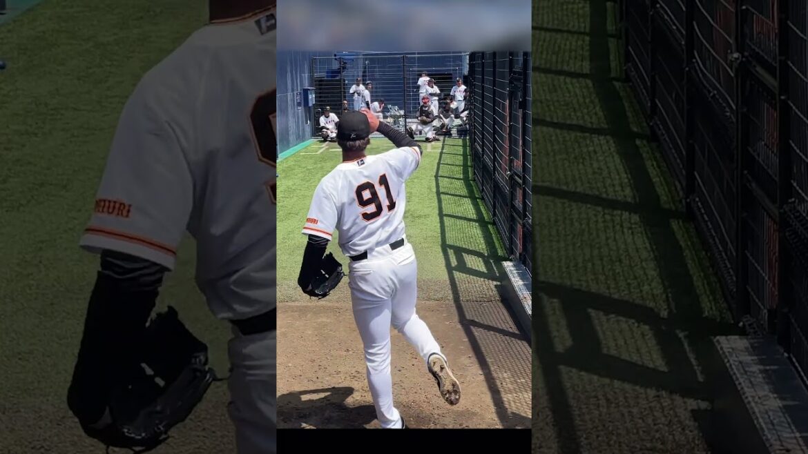 【巨人】来季覚醒も！？超超超期待している堀田賢慎選手！ #shorts #baseball #sports #ジャイアンツ #巨人 #プロ野球 #ジャイアンツ球場