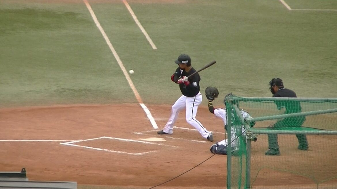 藤原恭大センターフライ高梨 裕稔 捉えきれず 【イースタン ヤクルトスワローズ対 千葉ロッテマリーンズ2021/6/13】