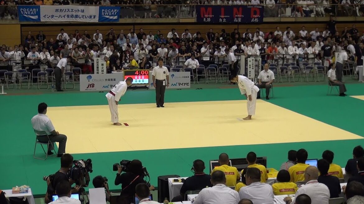 2016年IH 柔道 男子 100kg級 準決勝 関根聖隆（桐蔭学園）vs 飯田健太郎（国士舘）