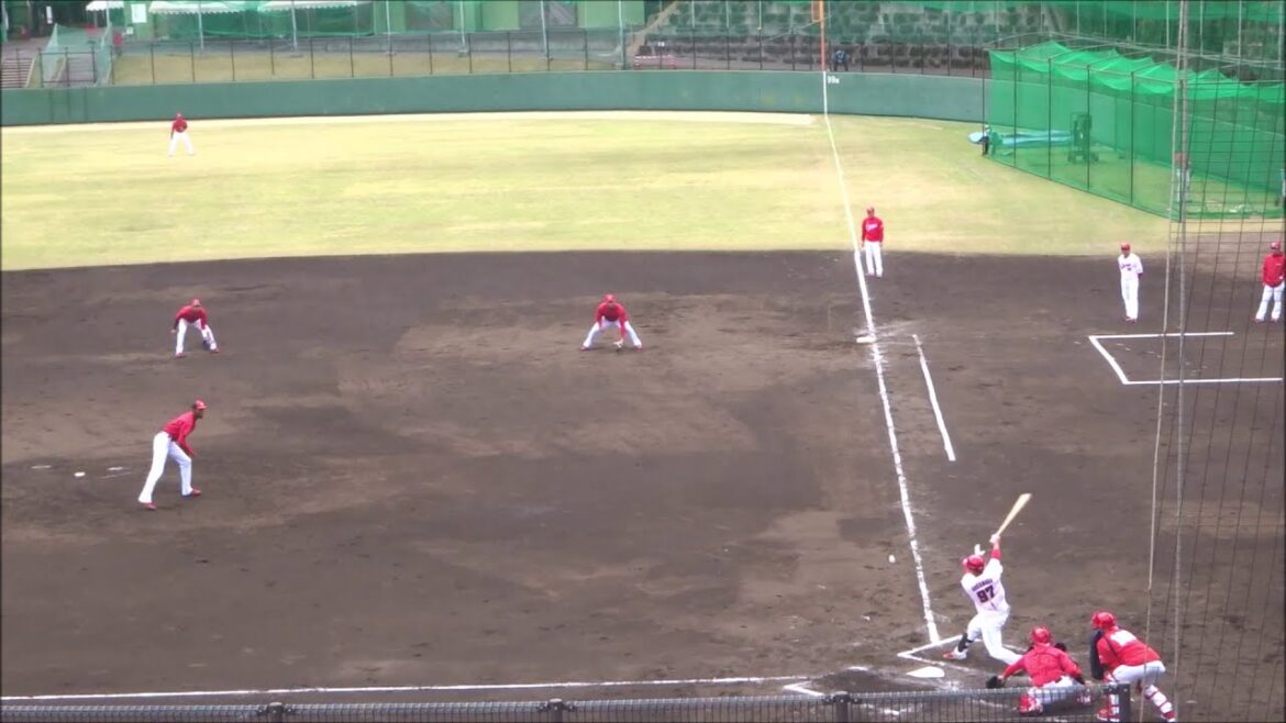アドゥワ誠 vs 中村貴浩（2打席）） ～広島東洋カープ秋季キャンプ2023 紅白戦～
