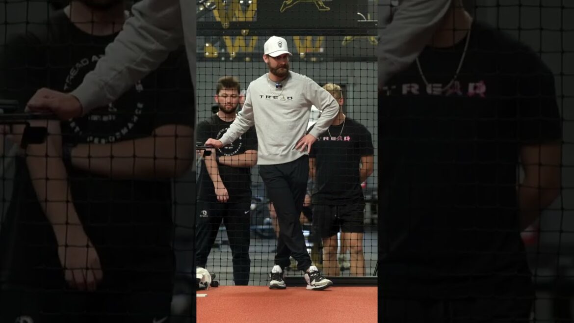 Splitter session with NPB pitcher Koji Fukutani (福谷 浩司)