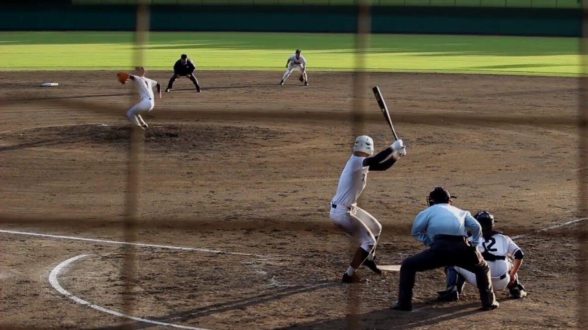 2017 高校野球 秋季大会 東邦高校 1年生4番 石川昂弥君 センバツを決める逆転ツーランホームラン