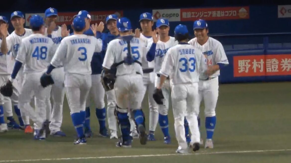 【勝利の瞬間】祖父江から福敬登へウイニングボールが手渡される！（2023/5/5）