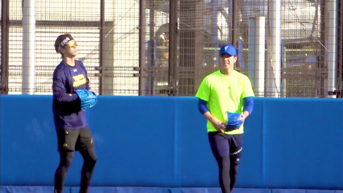 【横須賀自主トレ】 平良拳太郎と入江大生のキャッチボール！ 横浜DeNAベイスターズ 2024/1/19