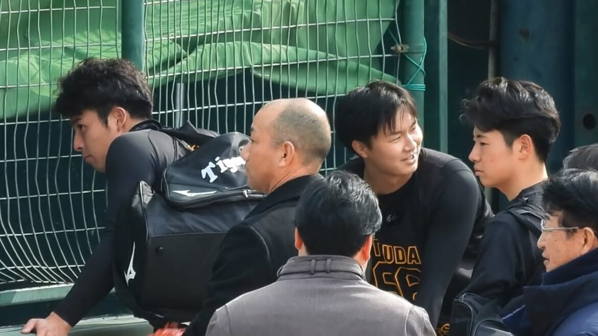 【ライバル心メラメラ？！】先輩中継ぎ右腕の石井と漆原の投球をガン見するドラ2椎葉剛【阪神新人合同自主トレ】2024.1.19